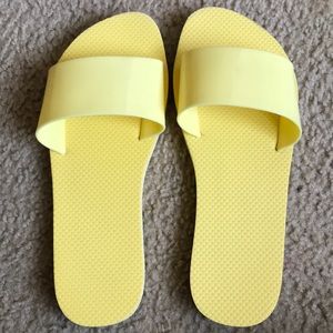 old navy slides